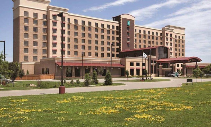 Brooklyn Center Hotel | 90 m² Hotel ∙ 127 guests