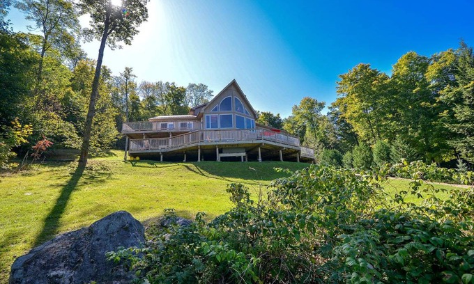 Arden Other | Accommodation ∙ 1 bedroom ∙ 12 guests