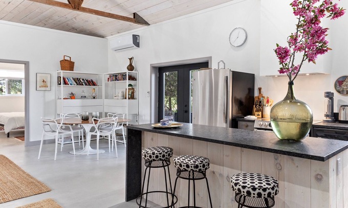 Brighton House | Boutique Gateway by Prince Edward County