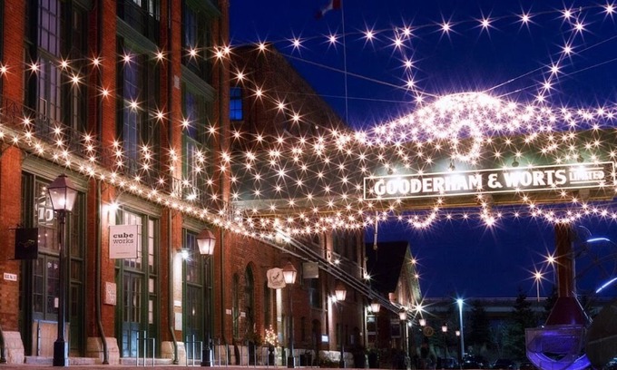 Corktown Condo | BRAND NEW 3BD+3 LOFT IN HISTORIC DISTILLERY DISTRICT