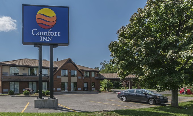Cobourg Hotel | Comfort Inn Cobourg