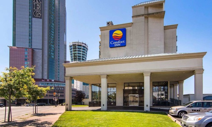 Fallsview Hotel | Comfort Inn Fallsview