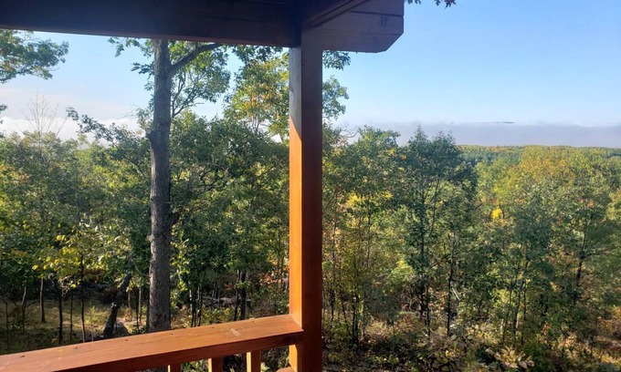Golden Lake House | House ∙ 1 bedroom ∙ 6 guests
