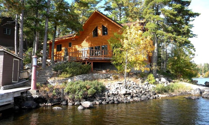 Crane Lake House | House ∙ 3 bedrooms ∙ 10 guests