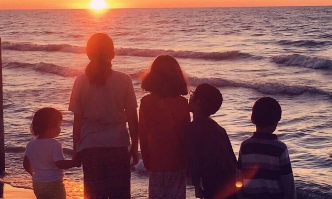 Lambton Shores House | Ipperwash Bliss: Sleep 7 Hear the wave 🌊☀️