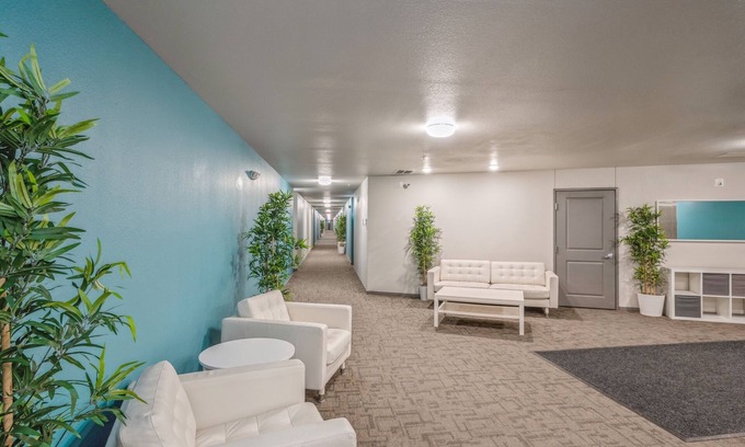 Prospect Park Apartment | Kasa University Avenue Minneapolis