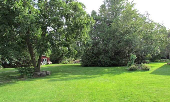 North Dundas Cabin | Lodge ∙ 1 bedroom ∙ 2 guests