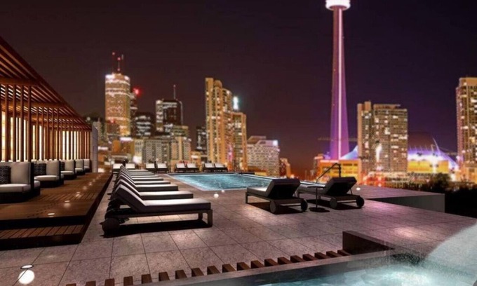 Toronto Entertainment District Apartment | Luxury Condo w/Pool, CN Tower View, Gym, Workspace
