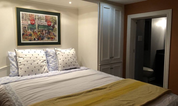 Birch Cliff Resort | Private room ∙ 1 guest
