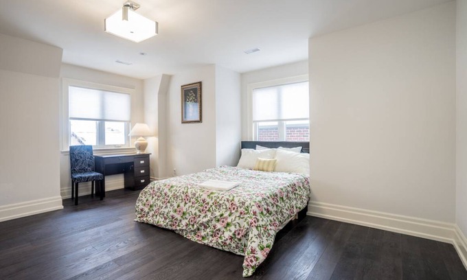 Midtown Toronto Resort | Private room ∙ 1 guest