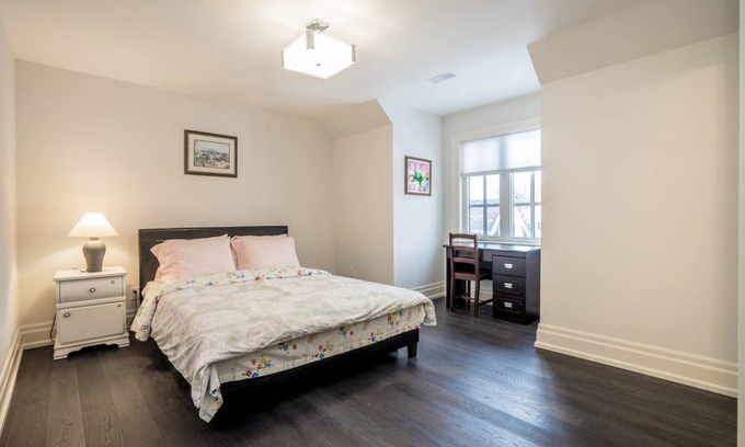 Midtown Toronto Resort | Private room ∙ 1 guest