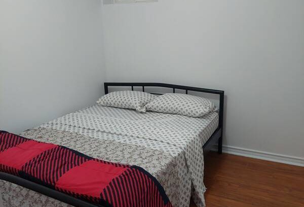 Hurontario Resort | Private room ∙ 1 guest