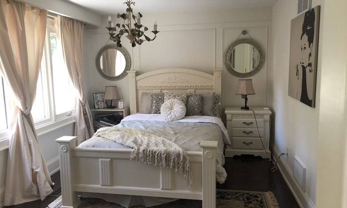 Clarkson-Lorne Park Resort | Private room ∙ 1 guest