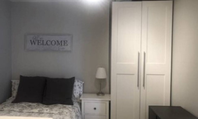 Toronto Resort | Private room ∙ 1 guest