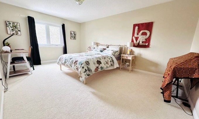 Erin Mills Resort | Private room ∙ 1 guest