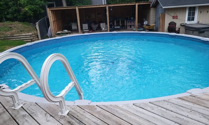 Bradford West Gwillimbury Resort | Private room ∙ 1 guest