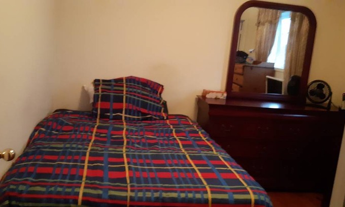 Brampton Resort | Private room ∙ 1 guest