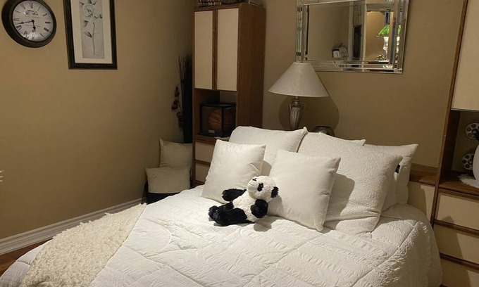 Whitby Resort | Private room ∙ 1 guest