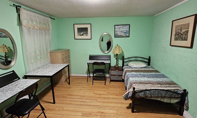 Harwood Resort | Private room ∙ 2 guests