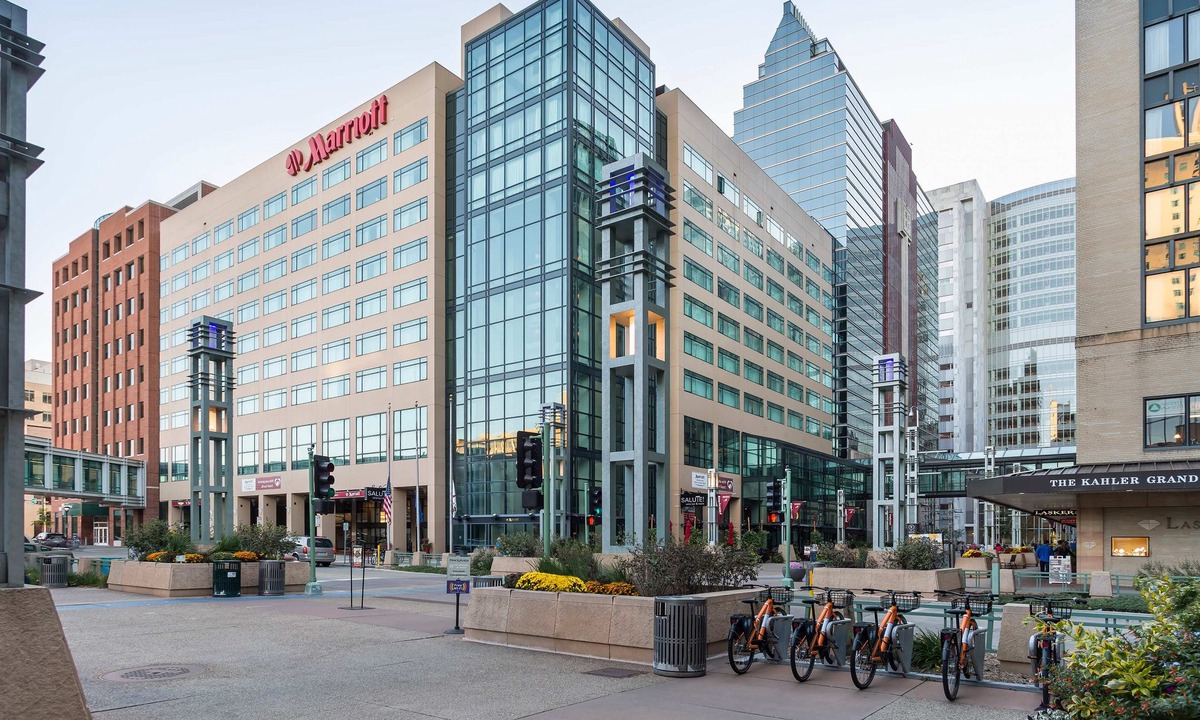 Downtown Hotel | Rochester Marriott Mayo Clinic Area