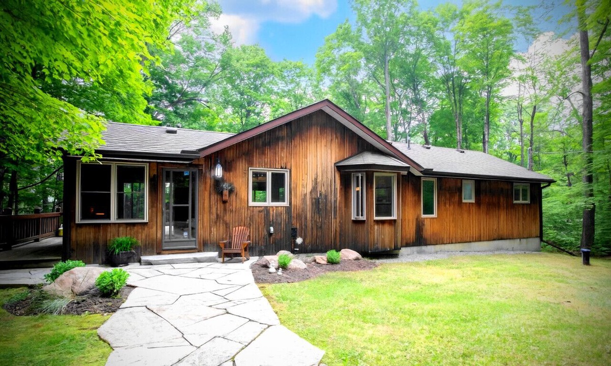 North Kawartha House | Family Fun on Chandos Lake