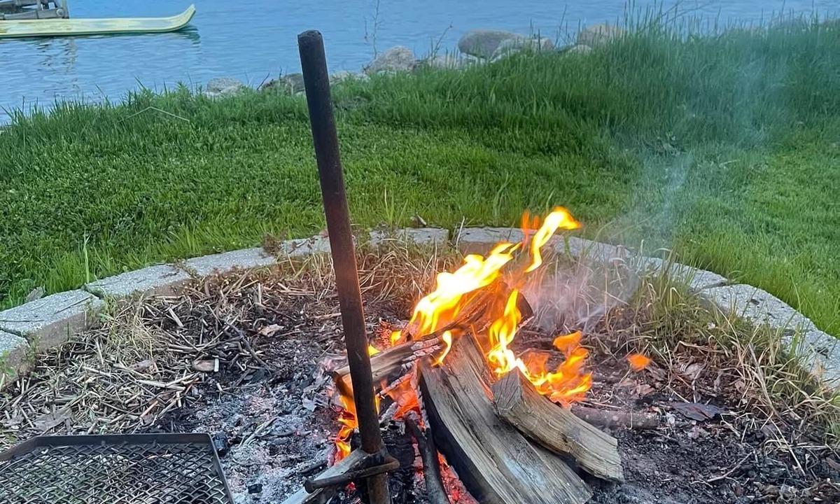 Richville Cabin | Darling 3-bedroom quintessential Ottertail Lake cabin