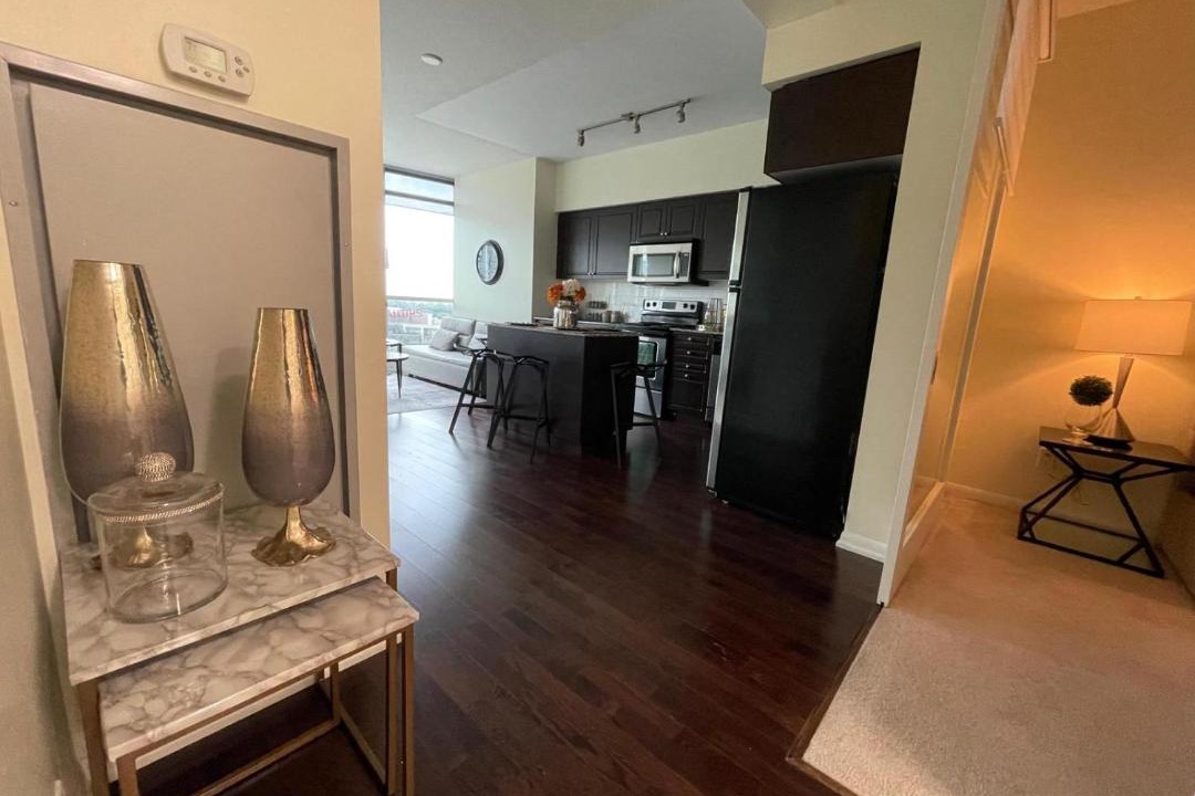 Fort York Hotel | Luxeloom Hotel