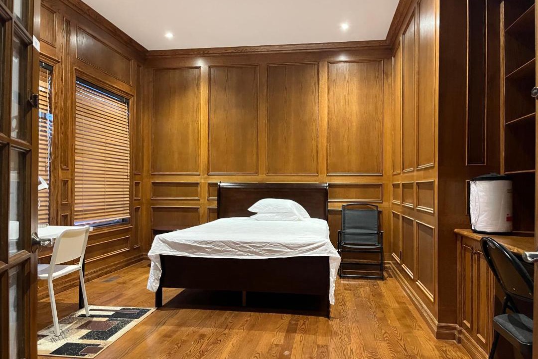 Thornhill House | Jimmy's house