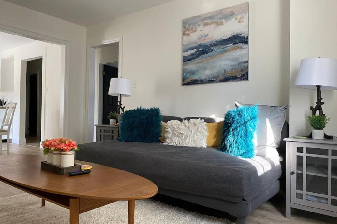 Cobourg Apartment | The Nave