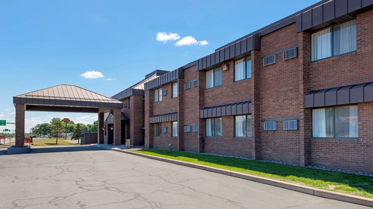 Photo of Buildings in St. Cloud