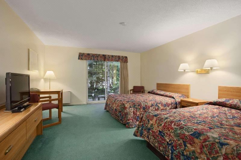 Photo of Livingroom in Bracebridge