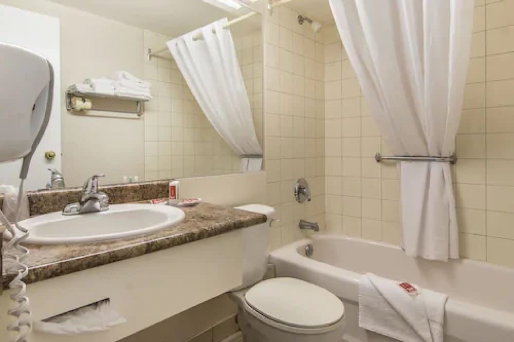 Photo of Bathroom in Orillia