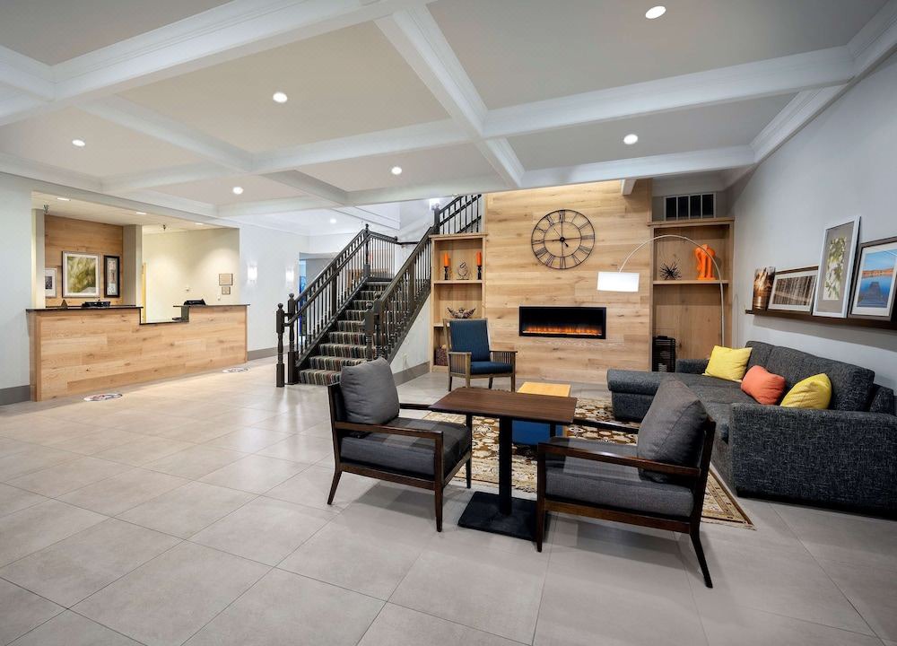 Photo of Livingroom in Albertville