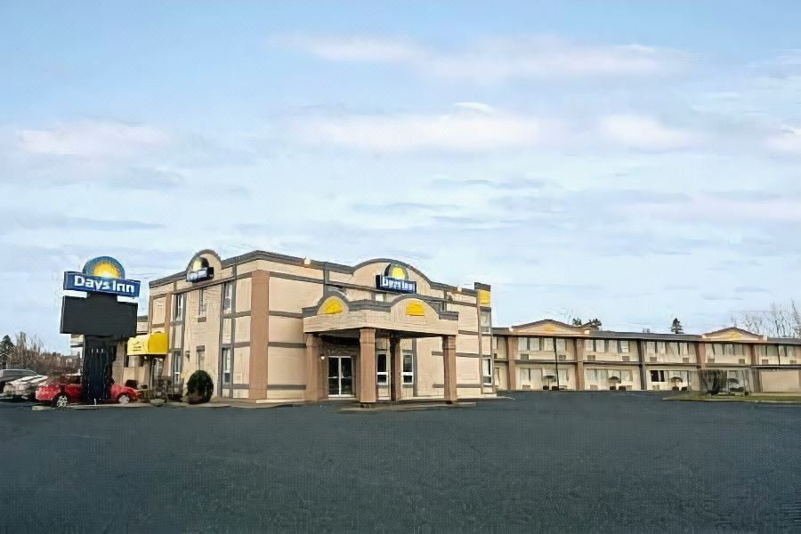 Photo of Buildings in Brockville