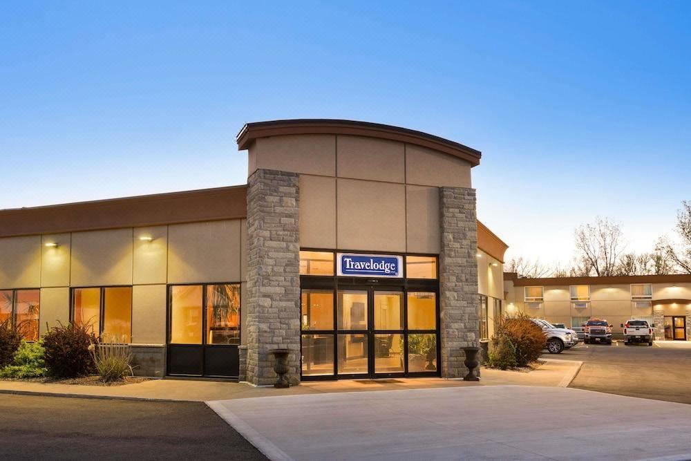 Photo of Buildings in Simcoe