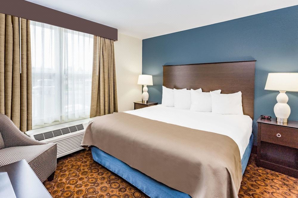 Photo of Bedroom in Burnsville