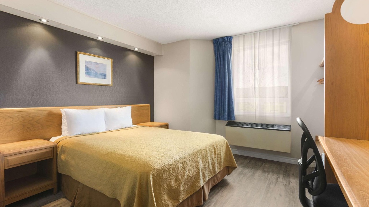 Photo of Bedroom in Brockville
