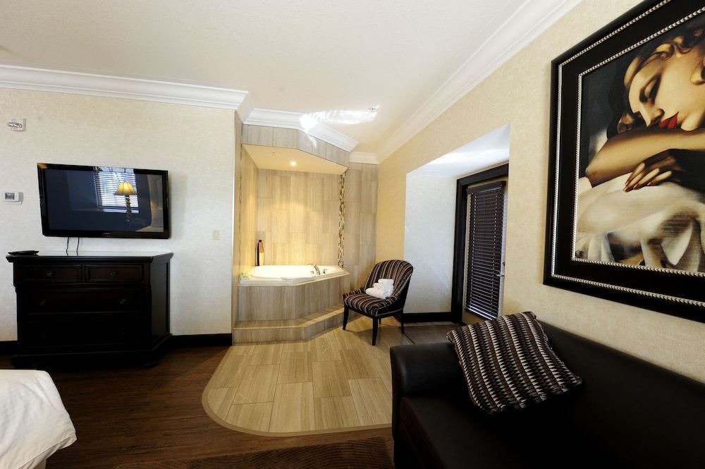 Photo of Livingroom in Merritton