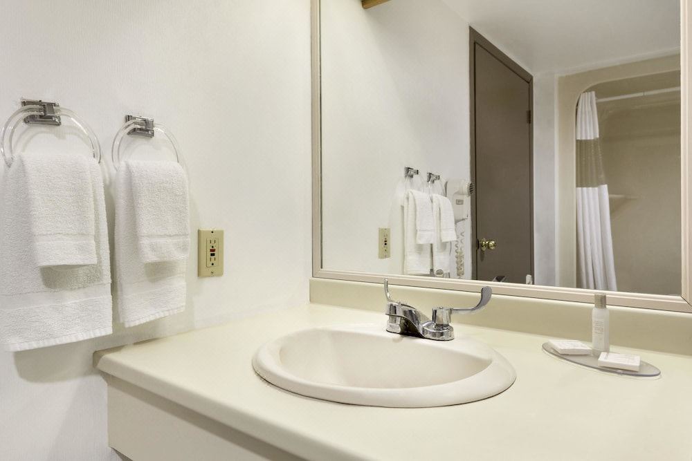 Photo of Bathroom in Brockville