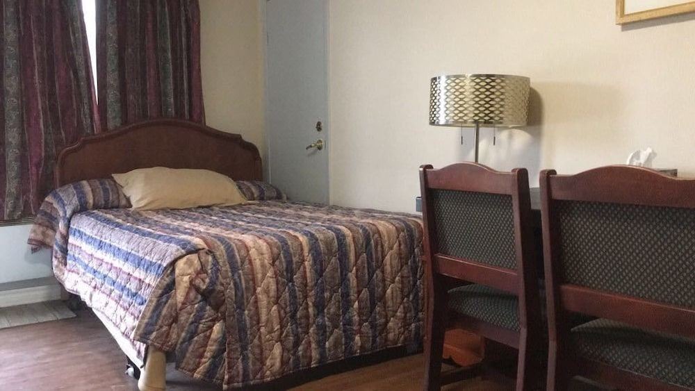 Photo of Bedroom in Madoc