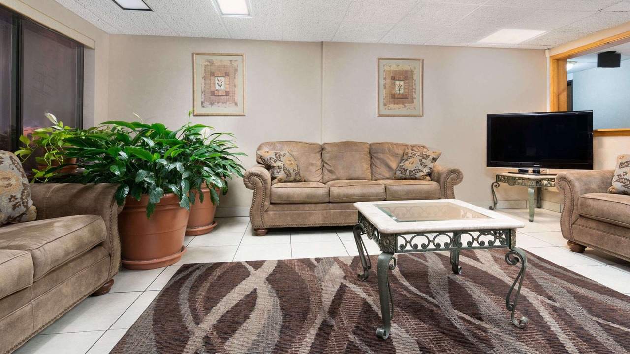 Photo of Livingroom in St. Cloud