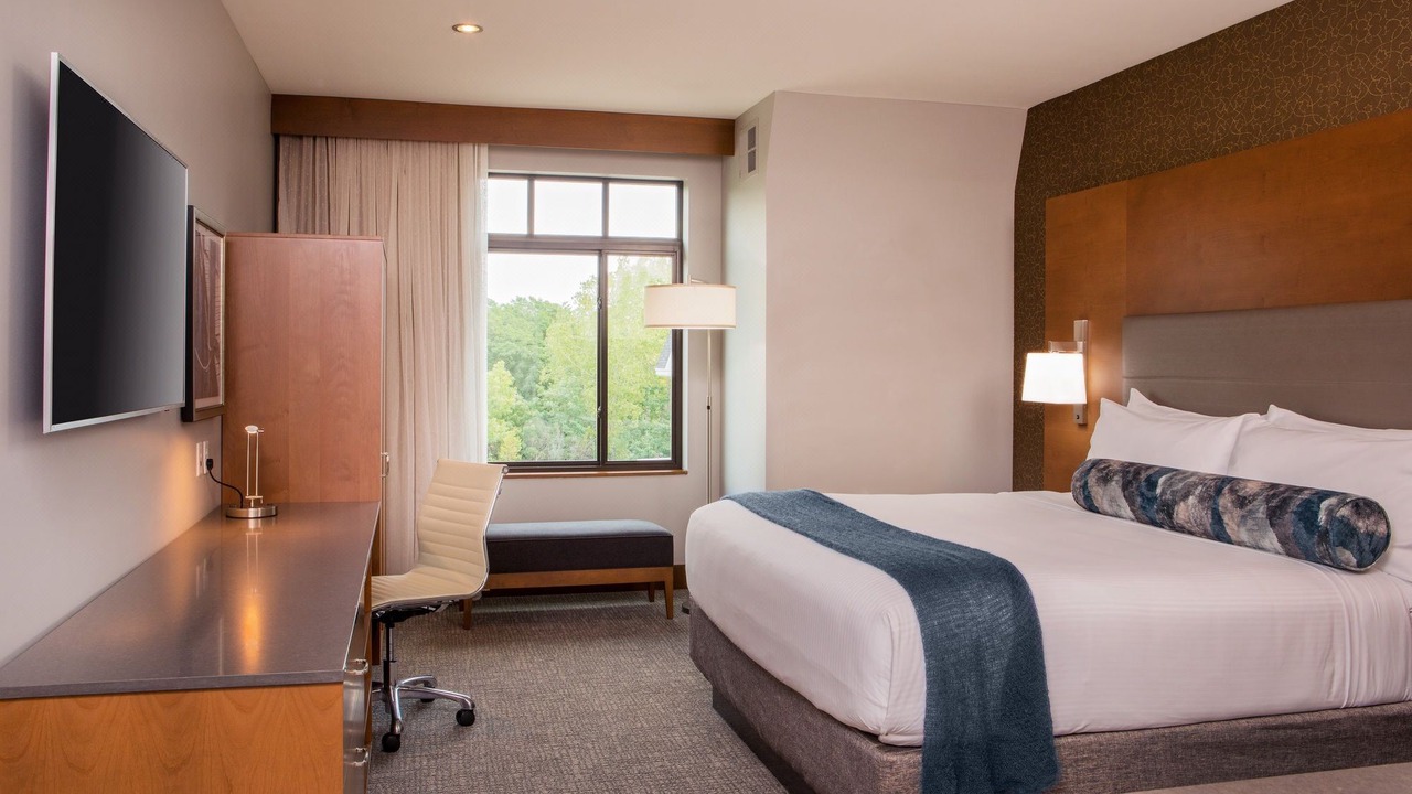 Photo of Bedroom in Wayzata