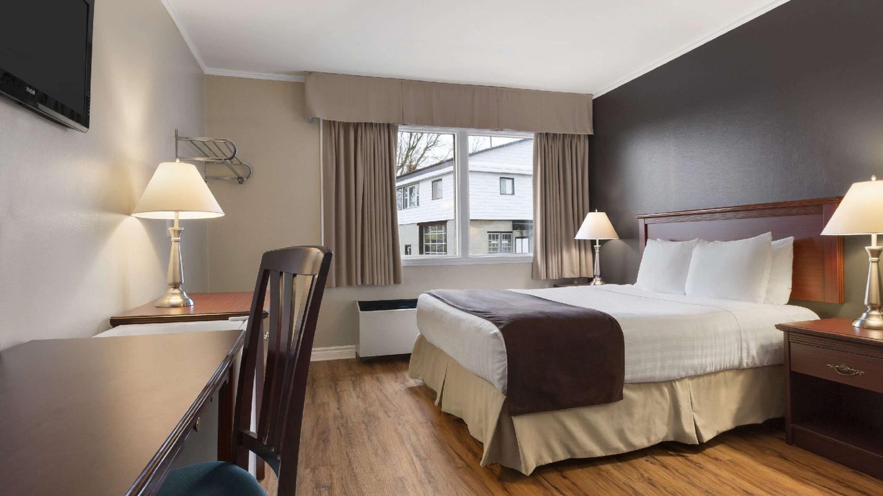 Photo of Bedroom in Brockville