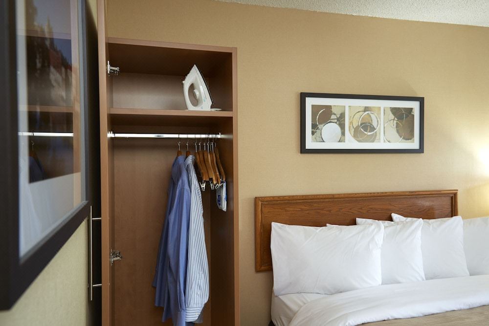 Photo of Bedroom in Cobourg