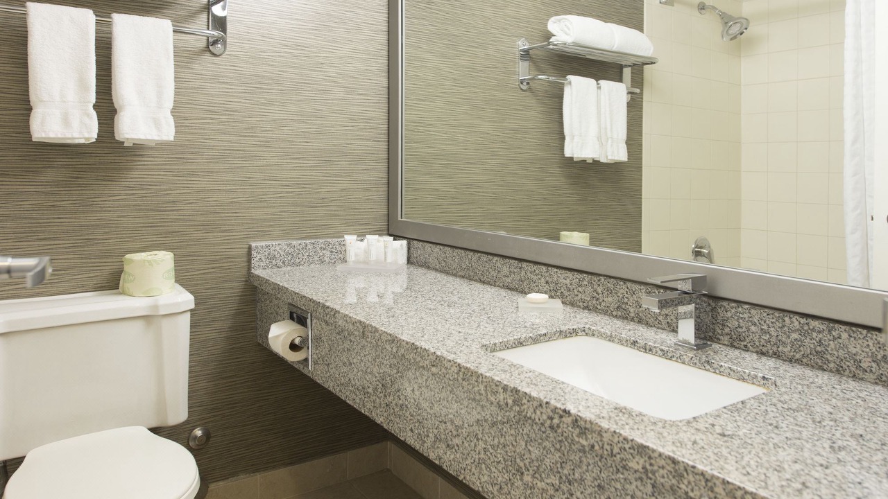 Photo of Bathroom in Wynford-Concorde