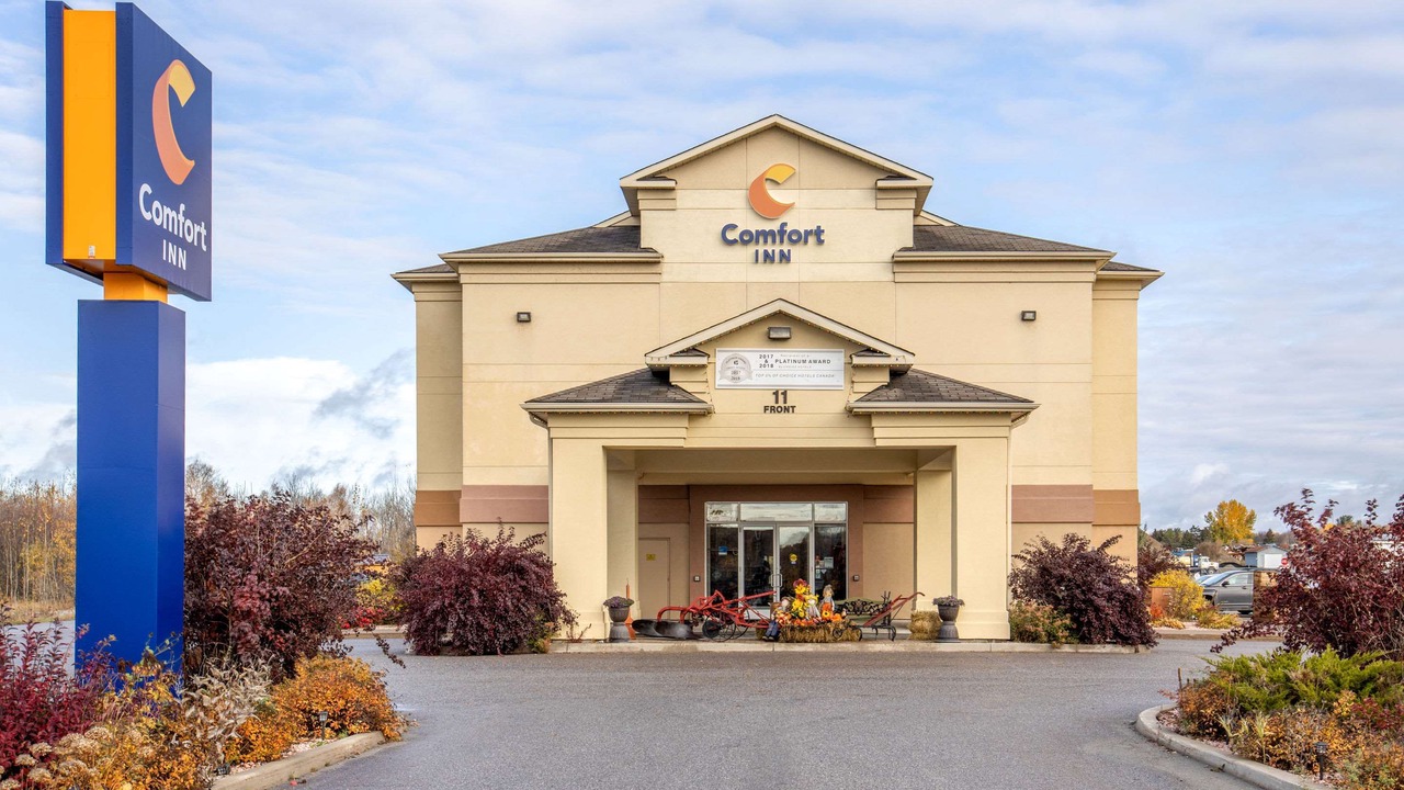 Photo of Buildings in Sturgeon Falls