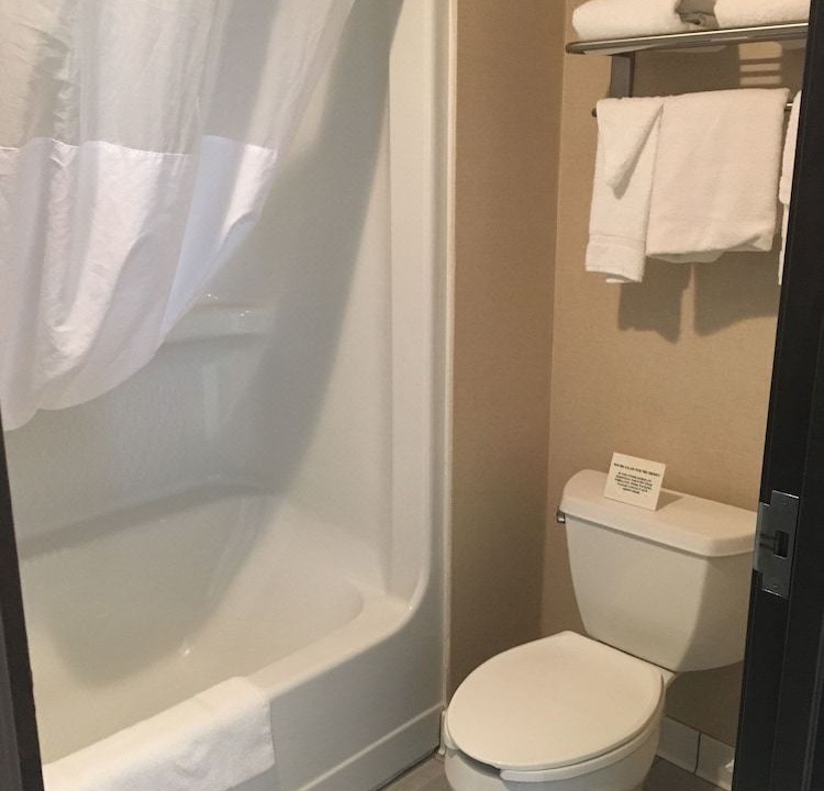Photo of Bathroom in Point Edward