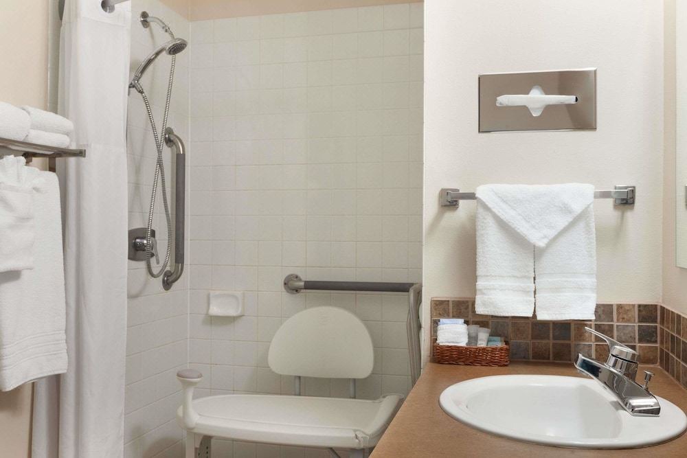 Photo of Bathroom in St. Cloud