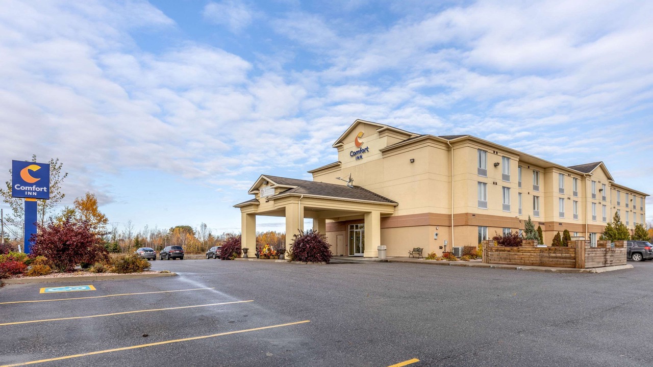 Photo of Buildings in Sturgeon Falls