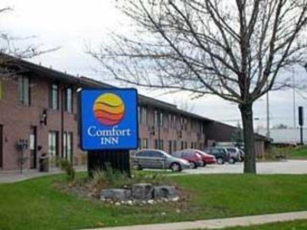 Photo of Buildings in Northeast Mississauga